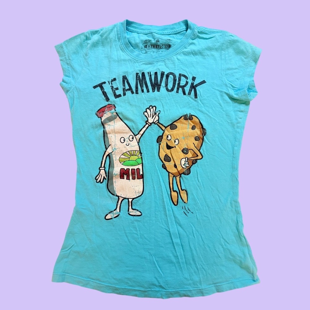 Y2L Heretic 13 Teamwork Milk and Cookie Graphic Baby Tee Scene #19